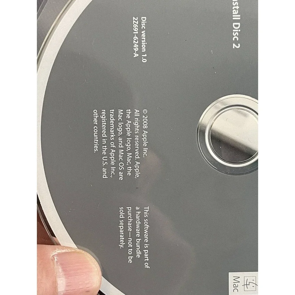 Apple iLife 08 DVD Old Version And MacBook Is X Installation discs 2. (27)